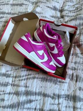 Nike Dunk Low White/Active Fuchsia PS 2Y